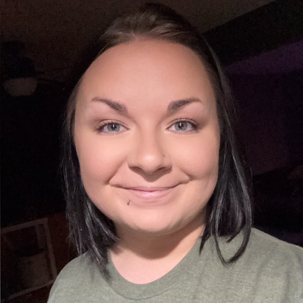 Meet your Posher, Madison